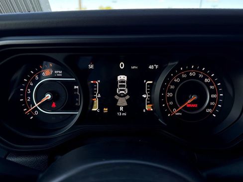 New 2026 Jeep Wrangler Unlimited Rubicon w/ Safety Group image 19