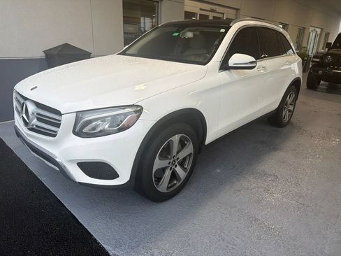 Used 2019 Mercedes-Benz GLC 300 image 1