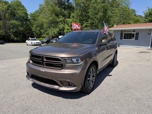 Used 2017 Dodge Durango GT w/ Premium Group RWD image 1