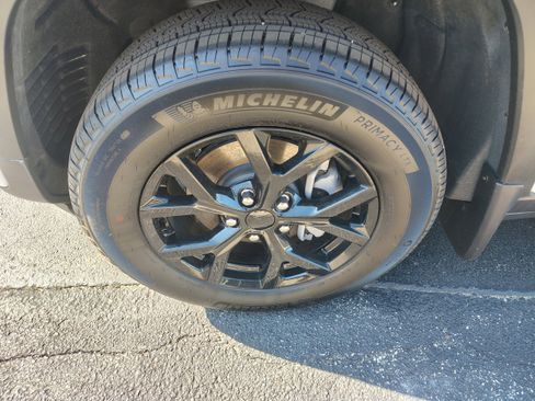New 2026 Jeep Grand Cherokee Altitude AWD/4WD image 5