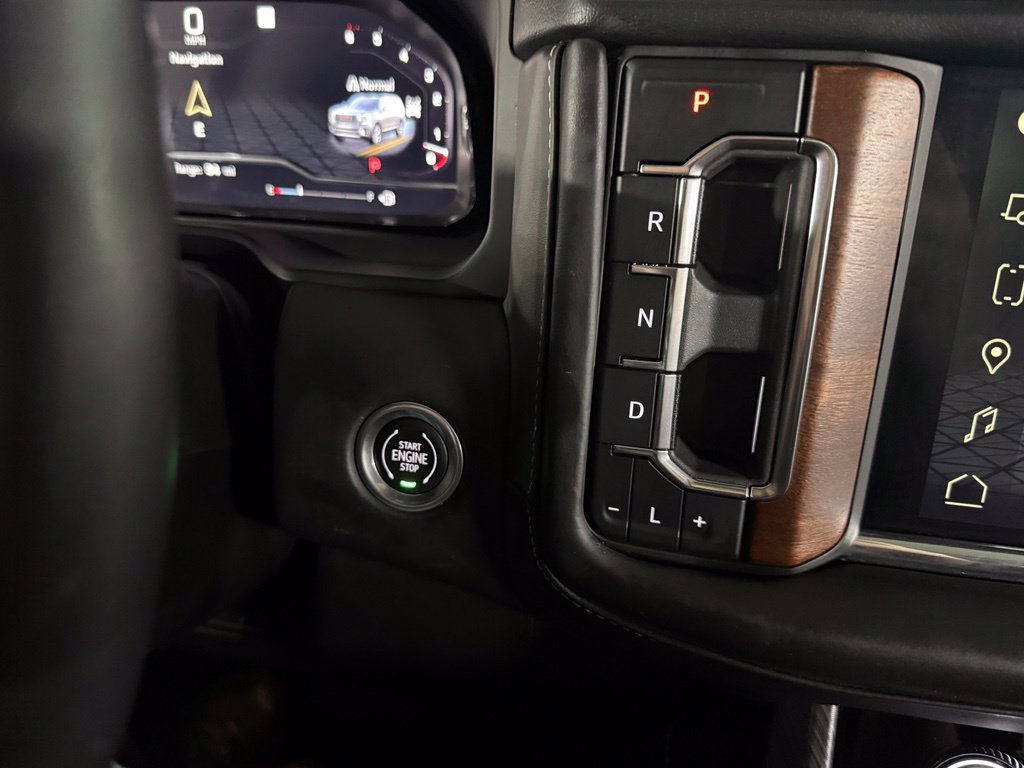 Used 2023 GMC Yukon Denali Ultimate AWD/4WD image 38