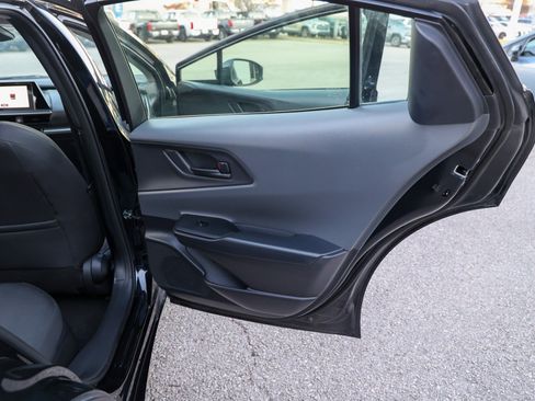 Used 2025 Toyota Prius LE image 28