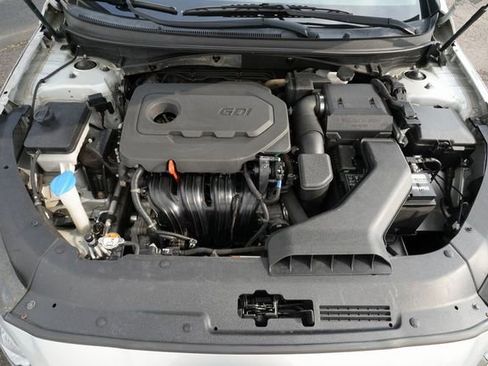 Used 2018 Hyundai Sonata SE image 16