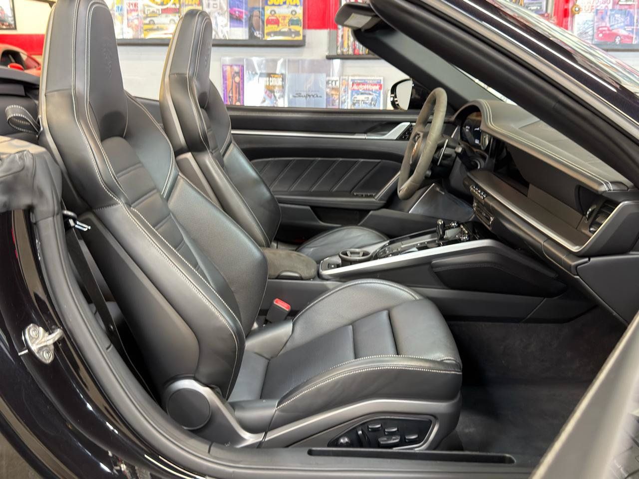 Used 2021 Porsche 911 Turbo S AWD/4WD image 23