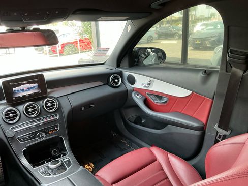 Used 2018 Mercedes-Benz C 300 Sedan image 18
