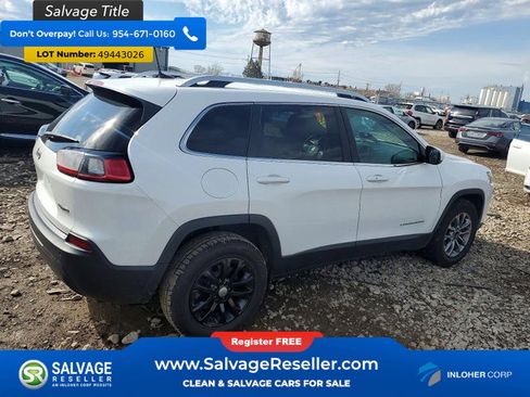 Used 2019 Jeep Cherokee Latitude Plus w/ Comfort/Convenience Group AWD/4WD image 4