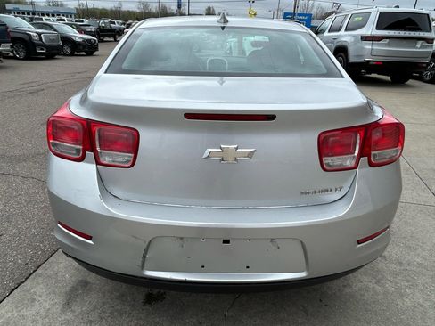 Used 2016 Chevrolet Malibu LT FWD image 6