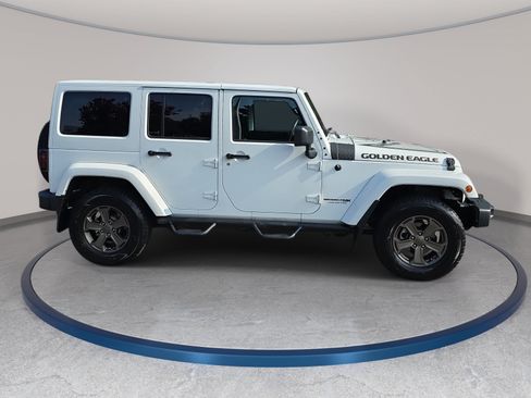 Used 2018 Jeep Wrangler Unlimited Sport AWD/4WD image 4