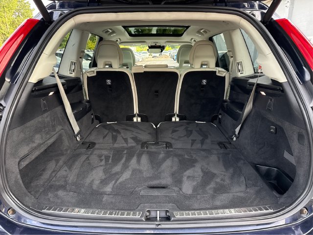 Used 2017 Volvo XC90 T6 Momentum w/ Vision Package AWD/4WD image 28