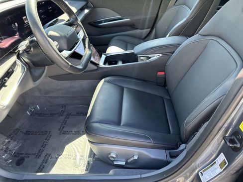 Used 2024 Lucid Air Pure image 14