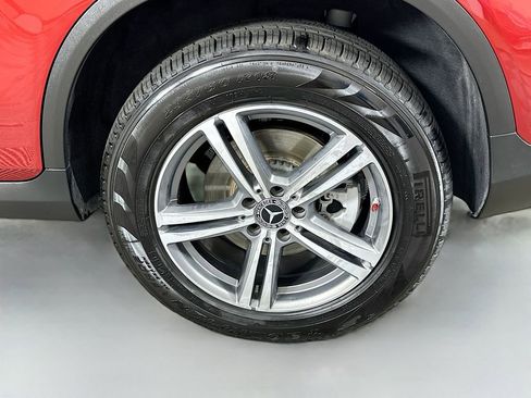 Used 2020 Mercedes-Benz GLC 300 image 30