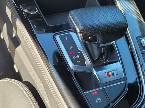 Used 2023 Audi S4 Prestige AWD/4WD image 24