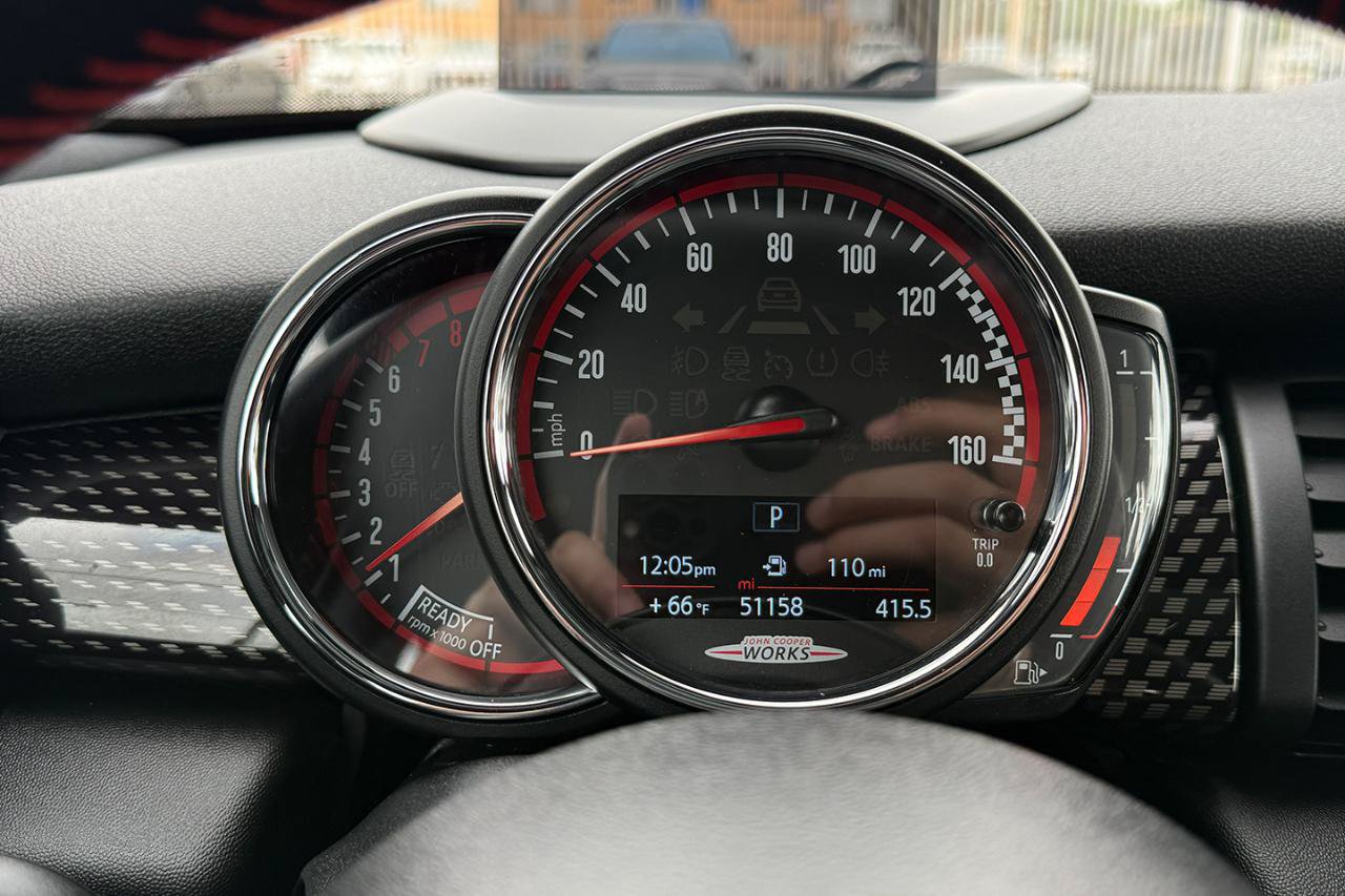 Used 2019 MINI Cooper John Cooper Works w/ Premium Package FWD image 11
