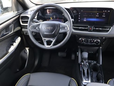 New 2026 Chevrolet TrailBlazer ACTIV w/ Convenience Package FWD image 16