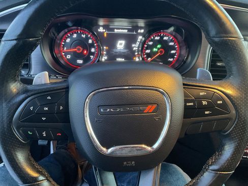 Used 2017 Dodge Charger SXT w/ AWD Plus Group image 18