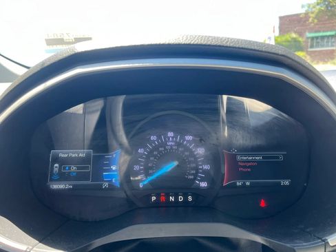Used 2019 Ford Edge SEL w/ Equipment Group 201A FWD image 13