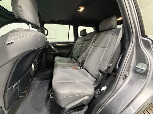 Used 2023 Lexus GX 460 Premium w/ Premium Package AWD/4WD image 22