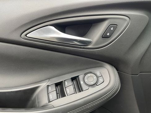 Used 2025 Buick Encore GX Preferred image 20