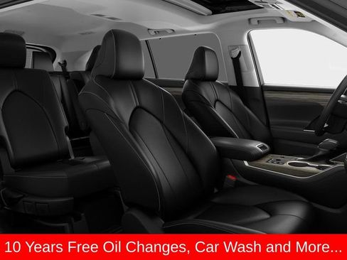 New 2026 Toyota Highlander Limited image 19