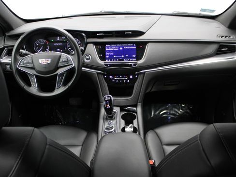 Certified 2022 Cadillac XT5 Luxury image 17