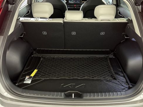 New 2026 Kia Niro EX image 24