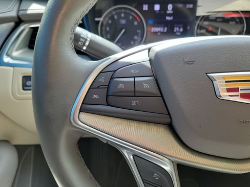 Used 2024 Cadillac XT5 Premium Luxury w/ Technology Package AWD/4WD image 31