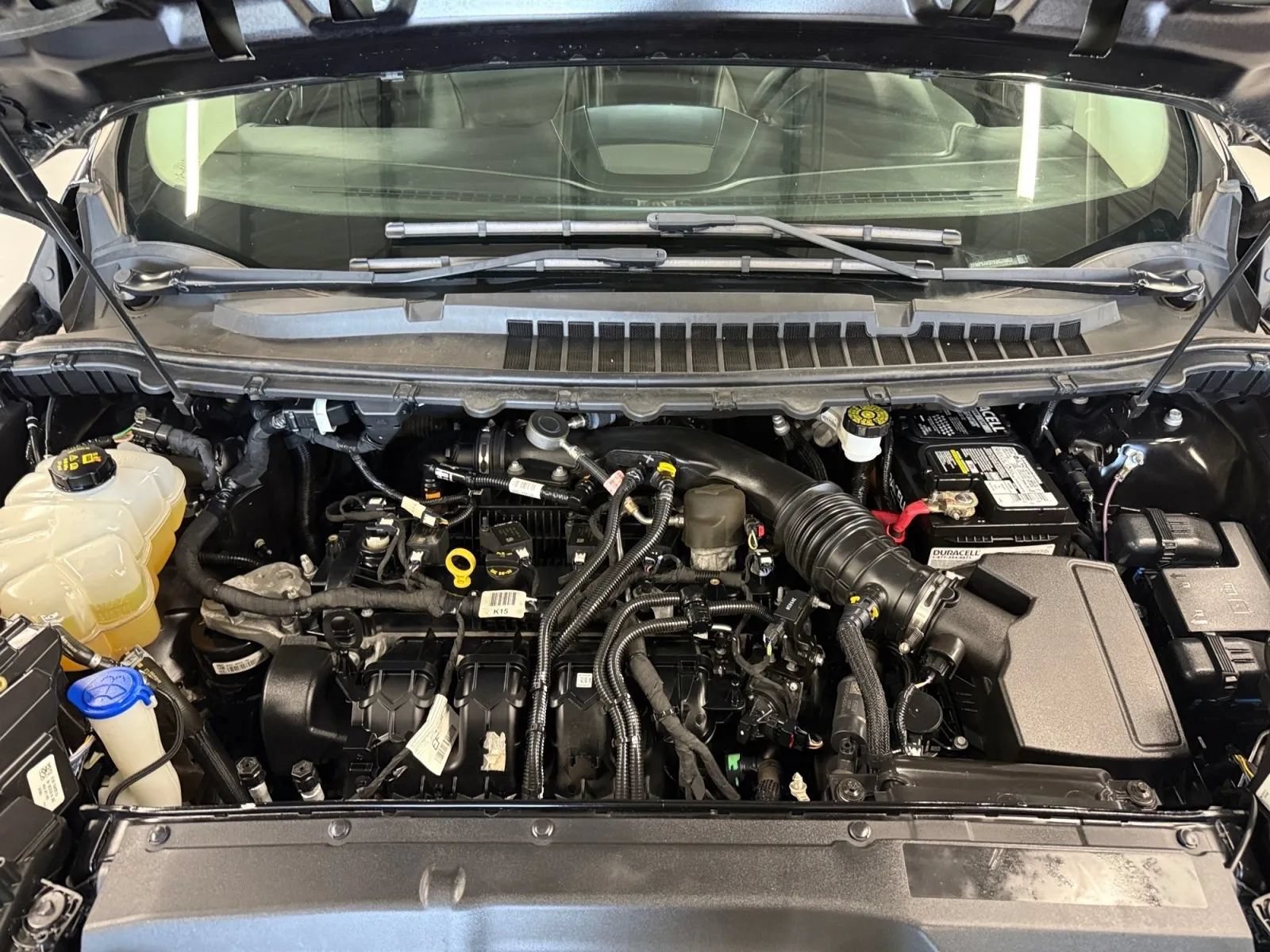 Used 2019 Ford Edge Titanium w/ Equipment Group 301A AWD/4WD image 47