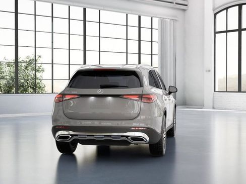 Used 2026 Mercedes-Benz GLC 300 4MATIC image 24