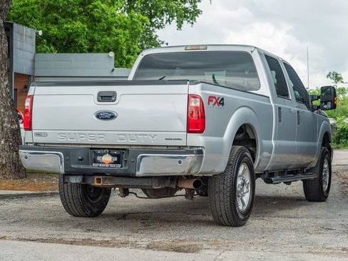 Used 2015 Ford F250 XLT w/ XLT Value Package AWD/4WD image 6