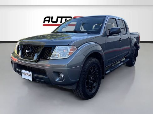 Used 2019 Nissan Frontier SV w/ Value Truck Package AWD/4WD image 3