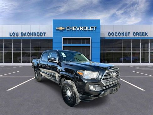 Used 2019 Toyota Tacoma SR image 1