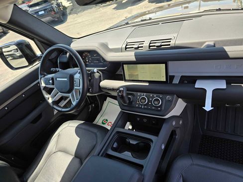 Used 2024 Land Rover Defender 110 S AWD/4WD image 12