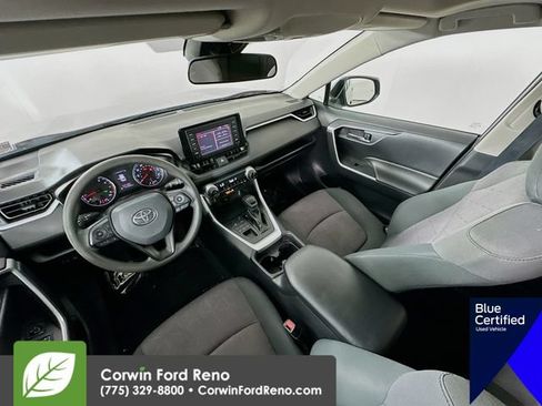 Used 2019 Toyota RAV4 XLE AWD/4WD image 24
