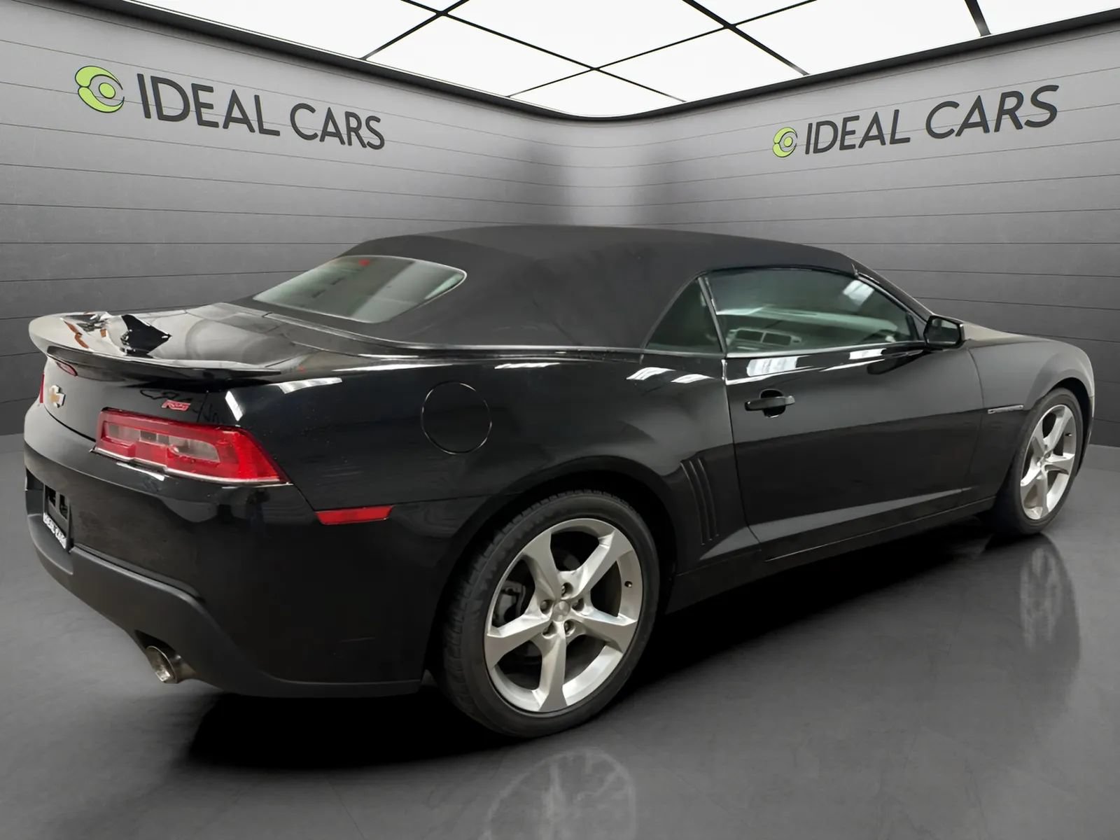 Used 2015 Chevrolet Camaro LT w/ RS Package RWD image 5