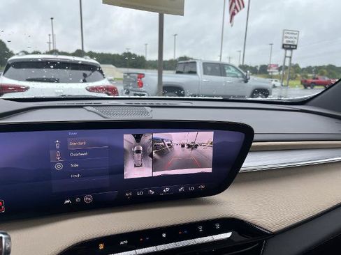 New 2026 Buick Enclave Preferred w/ Power Package image 15