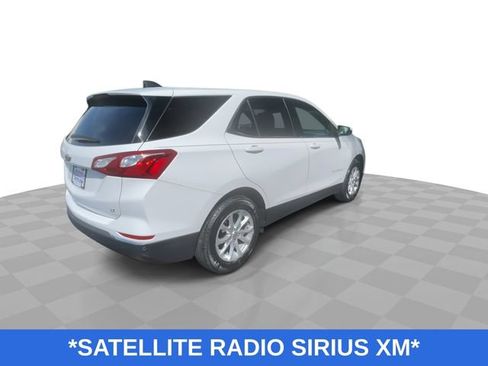 Used 2020 Chevrolet Equinox LT w/ Driver Convenience Package FWD image 9
