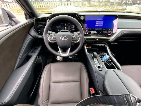 Certified 2025 Lexus TX 350 AWD w/ Technology Package image 5
