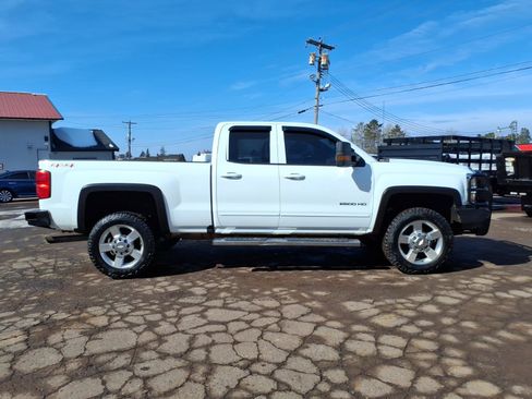 Used 2016 Chevrolet Silverado 2500 LT image 7