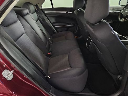 Used 2021 Chrysler 300 Touring w/ Sport Appearance Package RWD image 26
