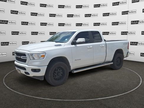 Used 2021 RAM 1500 Big Horn AWD/4WD image 2