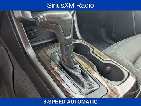 Used 2019 GMC Canyon SLE w/ SLE Convenience Package image 12