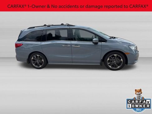 Used 2023 Honda Odyssey Elite image 3