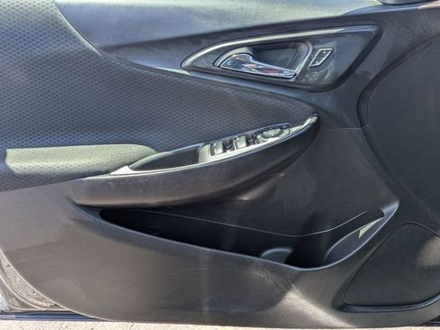 Used 2023 Chevrolet Malibu LT FWD image 14