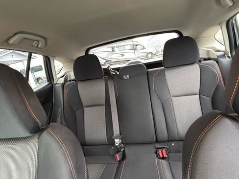 Used 2020 Subaru Crosstrek 2.0i Premium AWD/4WD image 21