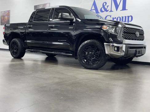 Used 2021 Toyota Tundra SR5 w/ SR5 Leather Package image 2