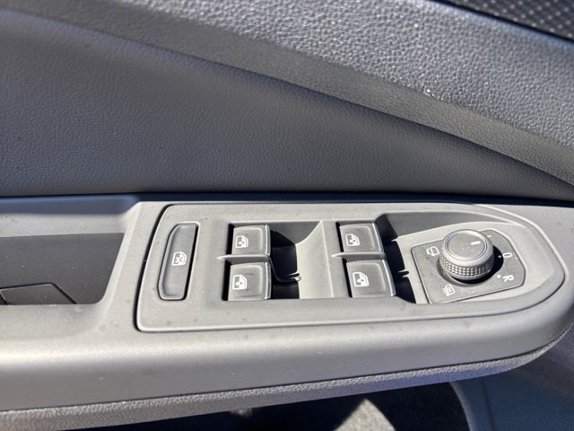 Used 2024 Volkswagen Golf R AWD/4WD image 9