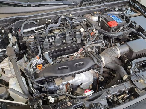 Used 2024 Honda Civic Touring image 29