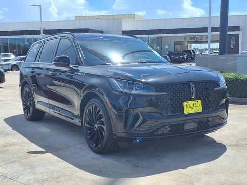 Used 2025 Lincoln Aviator Reserve w/ Jet Appearance Package RWD image 7