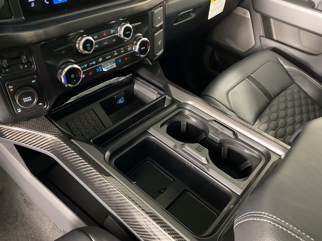 New 2026 Ford F250 Lariat w/ Black Appearance Package AWD/4WD image 19