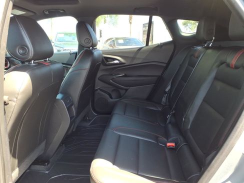 Used 2024 Chevrolet Trax RS w/ Sunroof Package FWD image 15